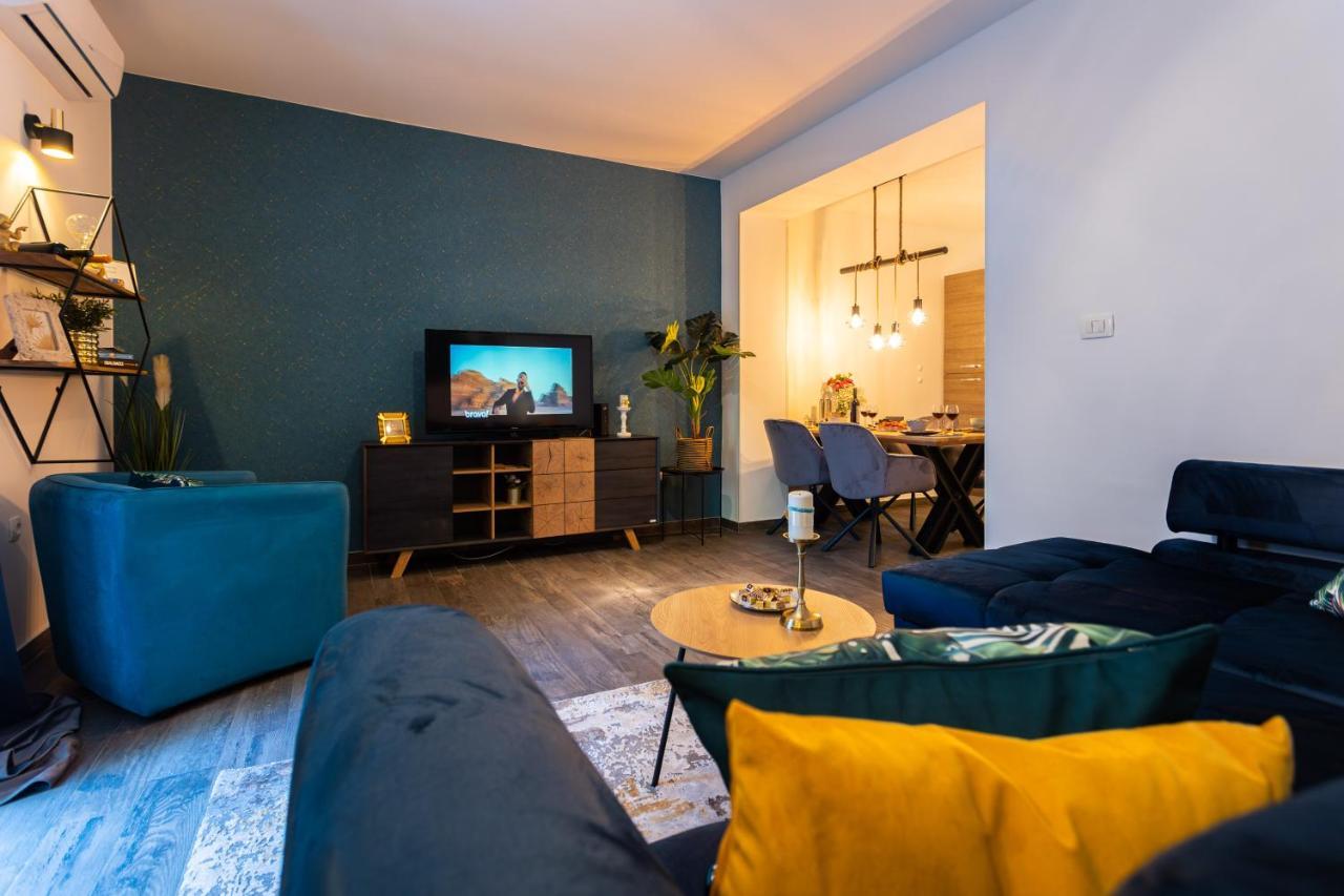 Oasis Luxury Apartment With Terrarce And Jacuzzi Split Exterior foto