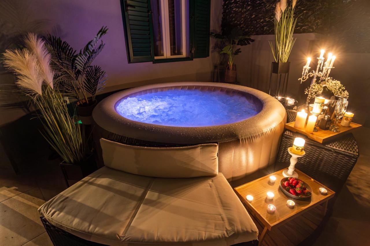 Oasis Luxury Apartment With Terrarce And Jacuzzi Split Exterior foto